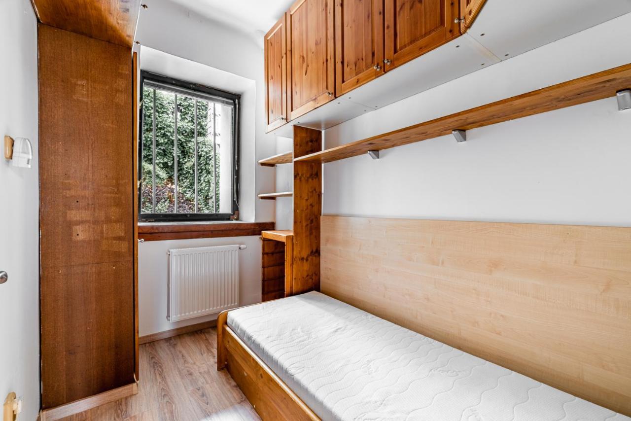 Apartman Xaveriova Praag Buitenkant foto
