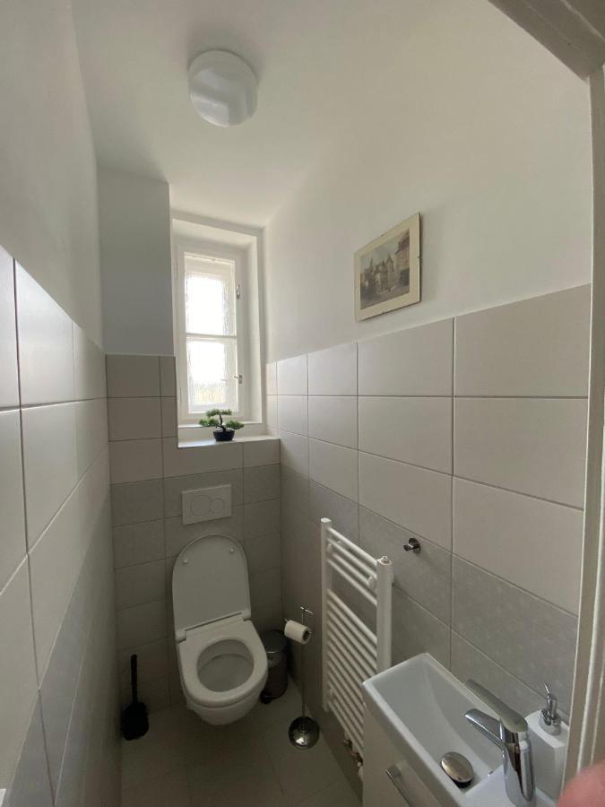 Apartman Xaveriova Praag Buitenkant foto